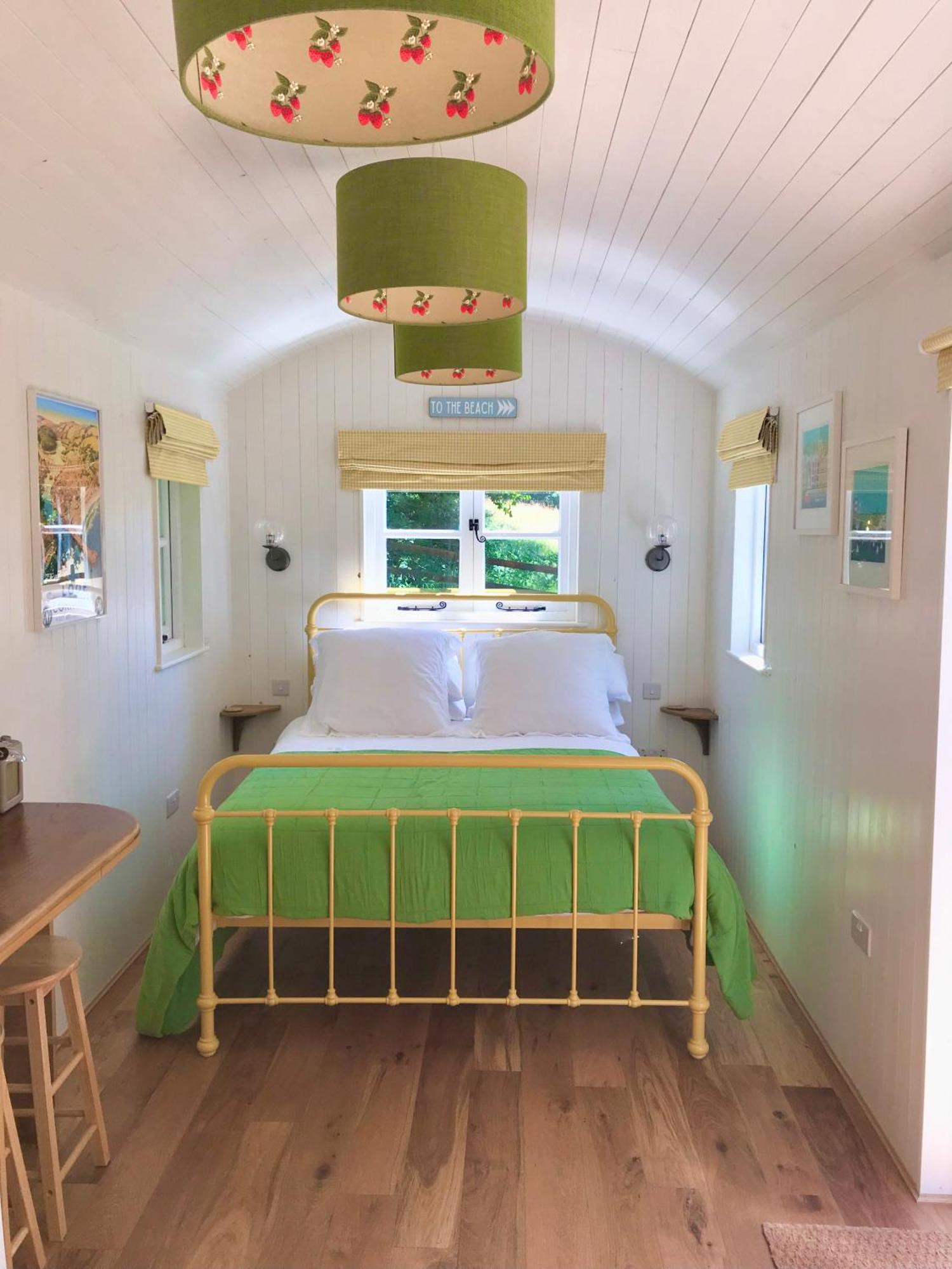 Shepherd'S Hut At Rosewood House Liskeard Eksteriør billede